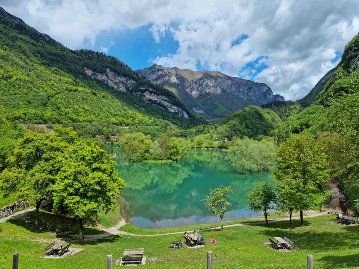 Tenno Appartamenti Garda Lake Exteriör bild