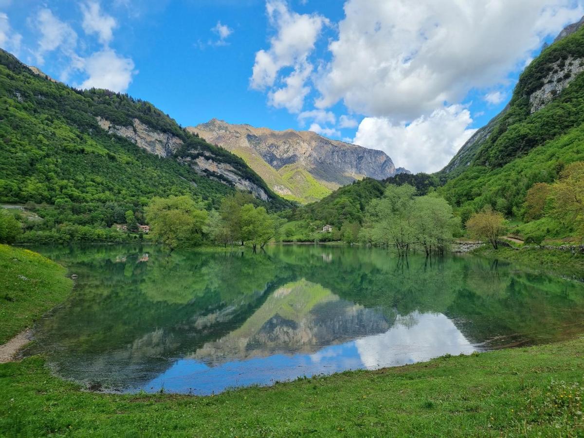 Tenno Appartamenti Garda Lake Exteriör bild