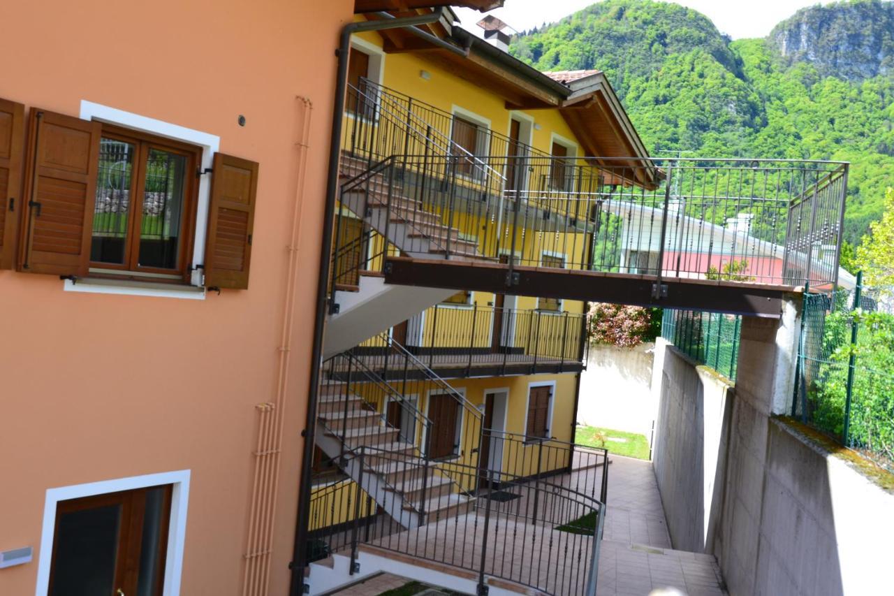 Tenno Appartamenti Garda Lake Exteriör bild